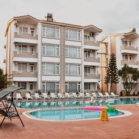 Apartahotel New Garden Aparthotelside