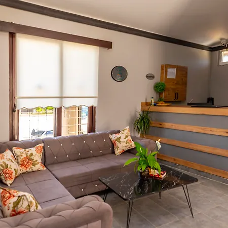 Apart Otel New Garden Aparthotelside